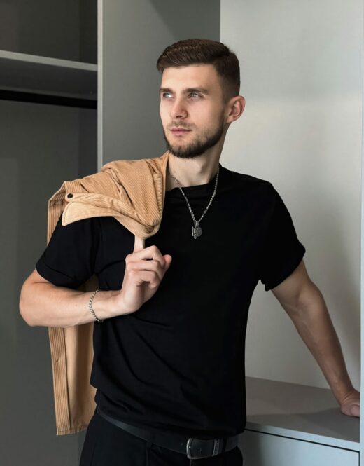 Віталій